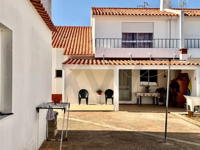 Moradia T4 para Venda em Grândola e Santa Margarida da Serra Foto 3