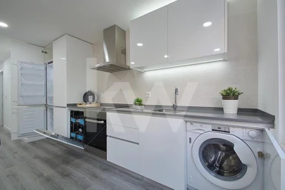 Apartamento T3 para Venda em Corroios