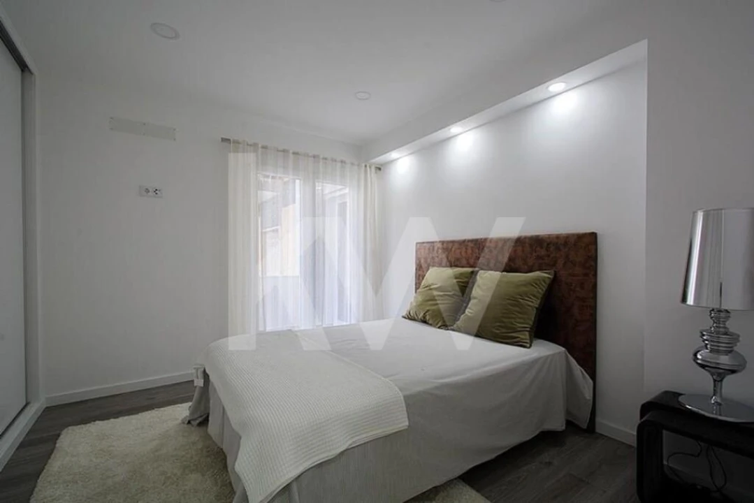 Apartamento T3 para Venda em Corroios Foto 2