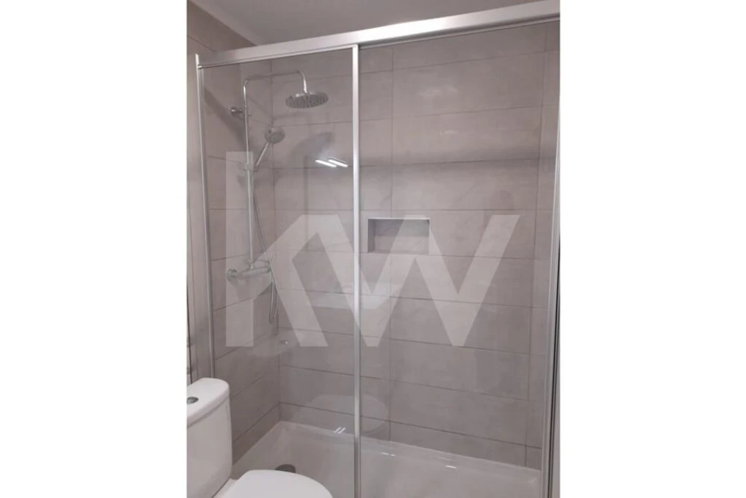 Apartamento T3 para Venda em Corroios Foto 8