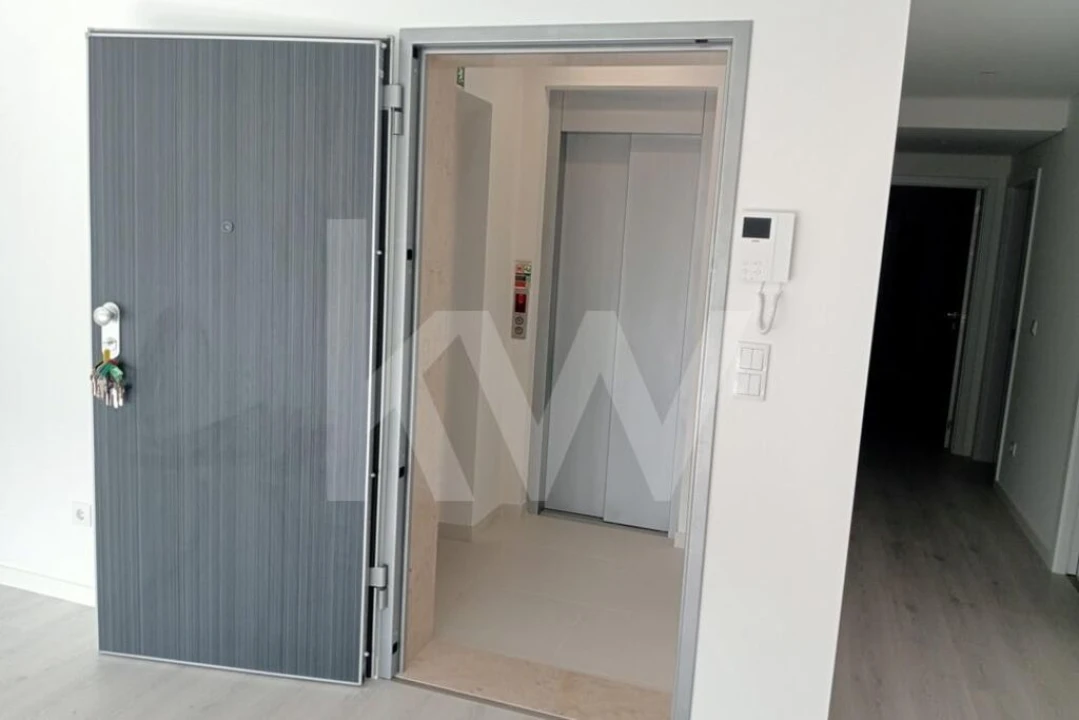 Apartamento T3 para Venda em Corroios Foto 14