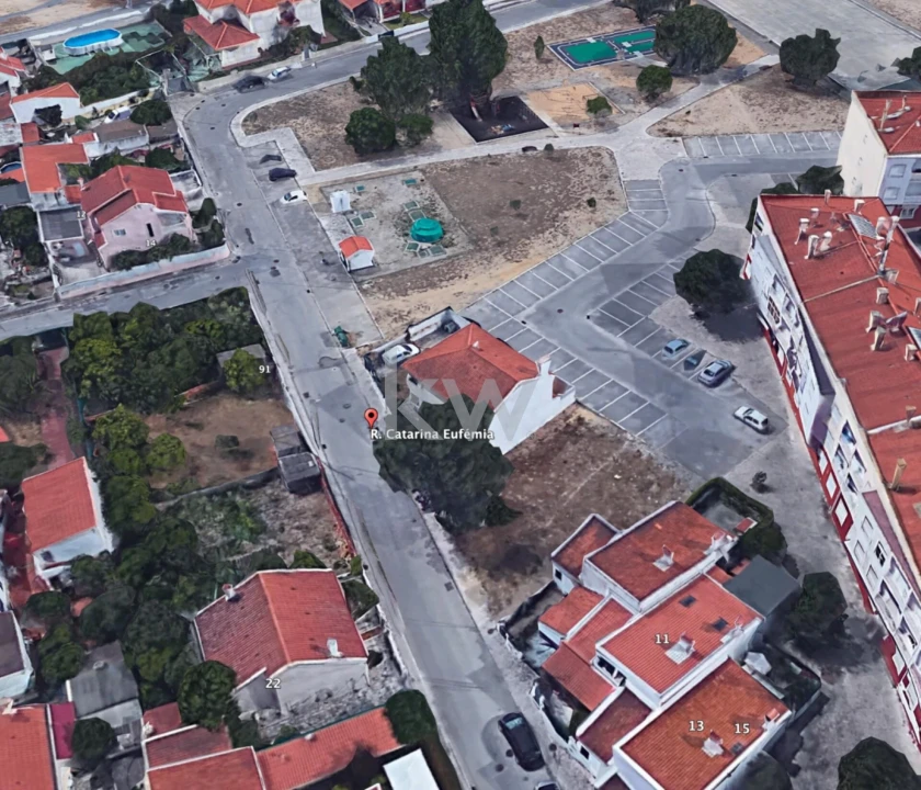 Terreno para Venda em Palmela Foto 3