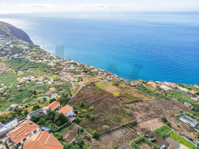Terreno para Venda em Arco da Calheta Foto 5