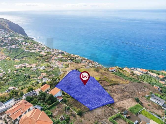 Terreno para Venda em Arco da Calheta Foto 6