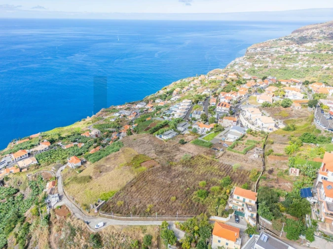 Terreno para Venda em Arco da Calheta Foto 9