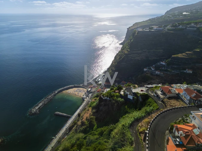 Terreno para Venda em Arco da Calheta Foto 10