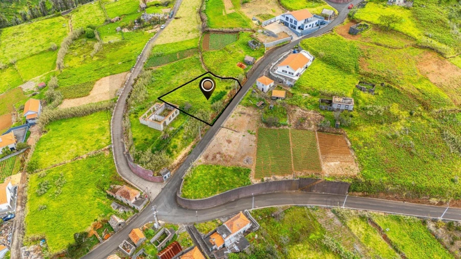 Terreno para Venda em Ponta do Pargo Foto 8