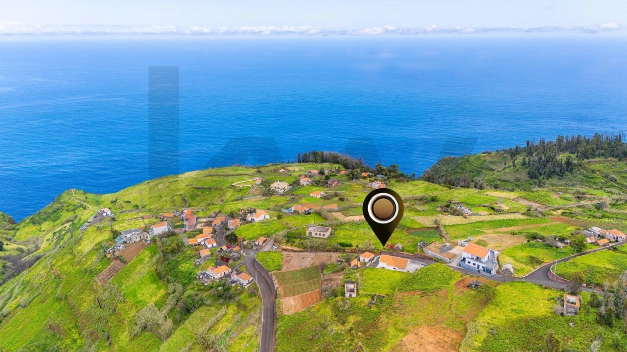 Terreno para Venda em Ponta do Pargo Foto 1