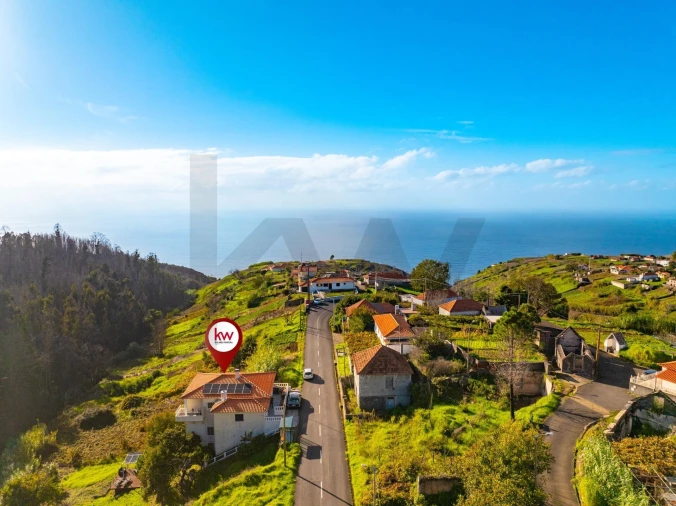 Moradia T4 para Venda em Ponta do Pargo Foto 7