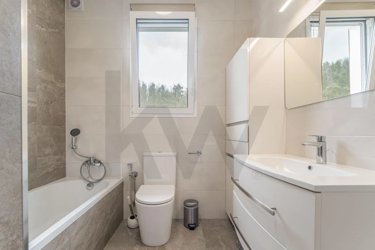 Moradia T4 para Venda em Ponta do Pargo Foto 41