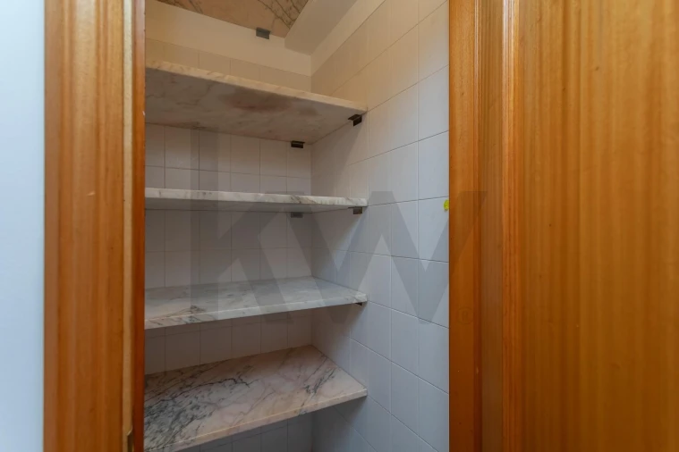 Apartamento T4 para Arrendamento em Lumiar Foto 21