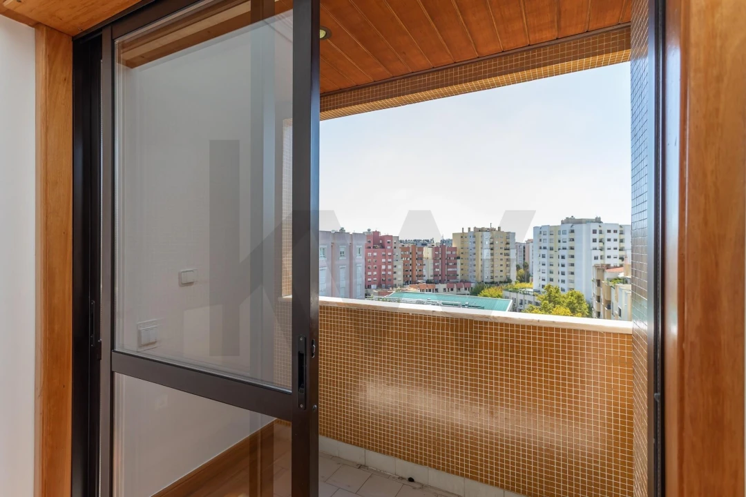 Apartamento T4 para Arrendamento em Lumiar Foto 27