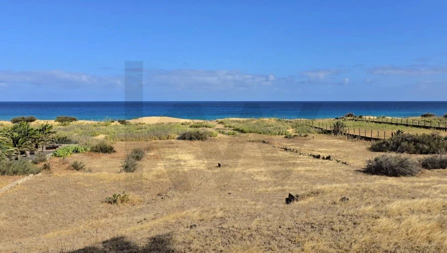 Terreno para Venda em Porto Santo Foto 13