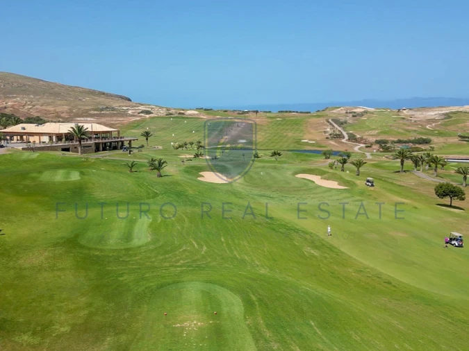 Terreno para Venda em Porto Santo