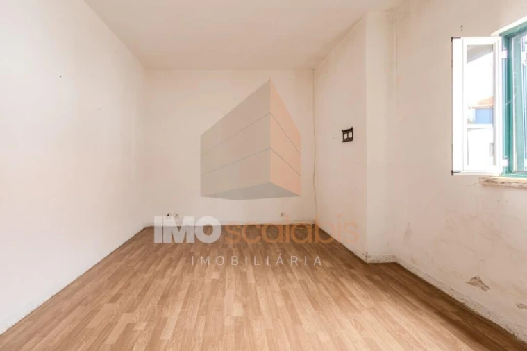 Moradia T3 para Venda em Abitureiras Foto 18