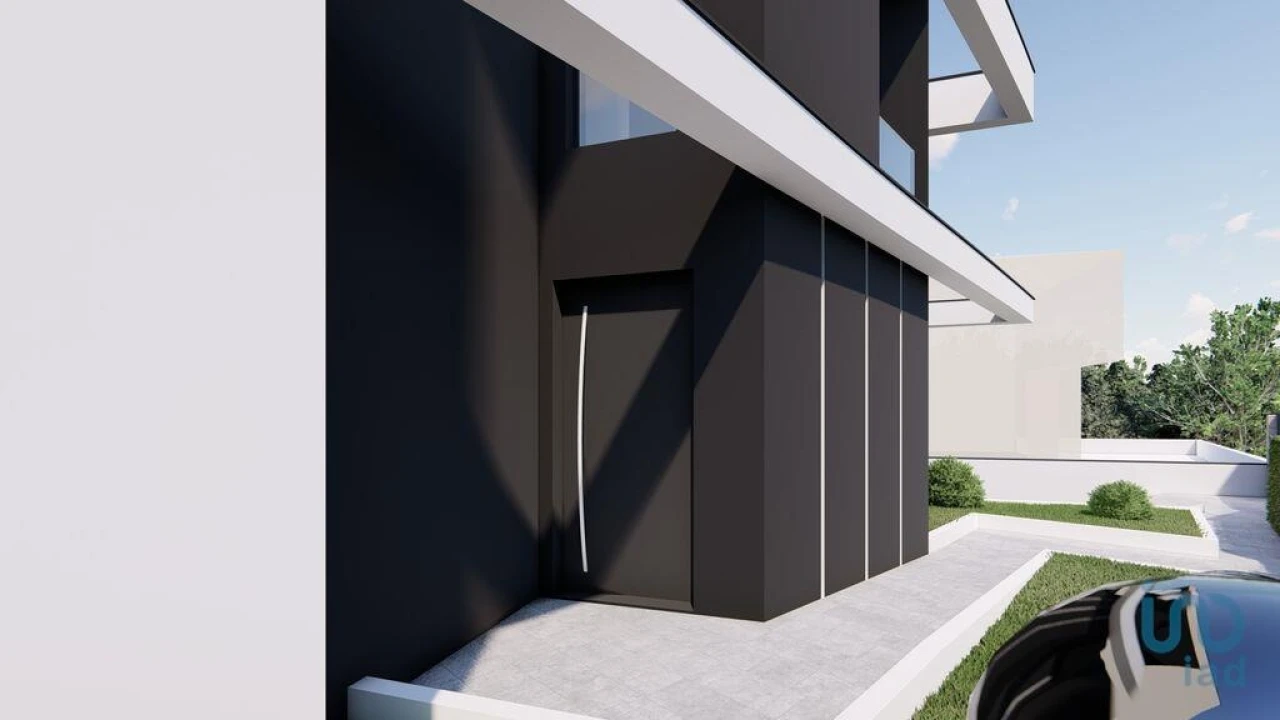 Moradia T3 para Venda em Mexilhoeira Grande Foto 6