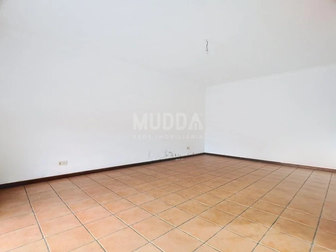 Moradia T3 para Venda em Valpaços e Sanfins Foto 3