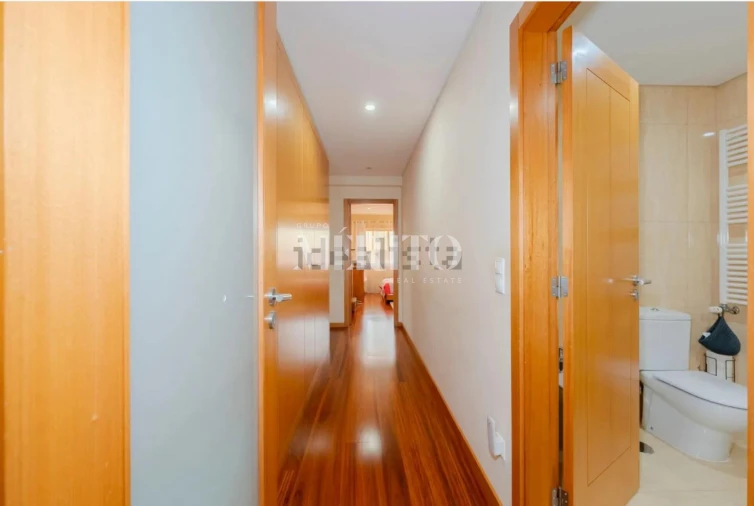 Apartamento T3 para Venda em Nogueiró e Tenões Foto 10