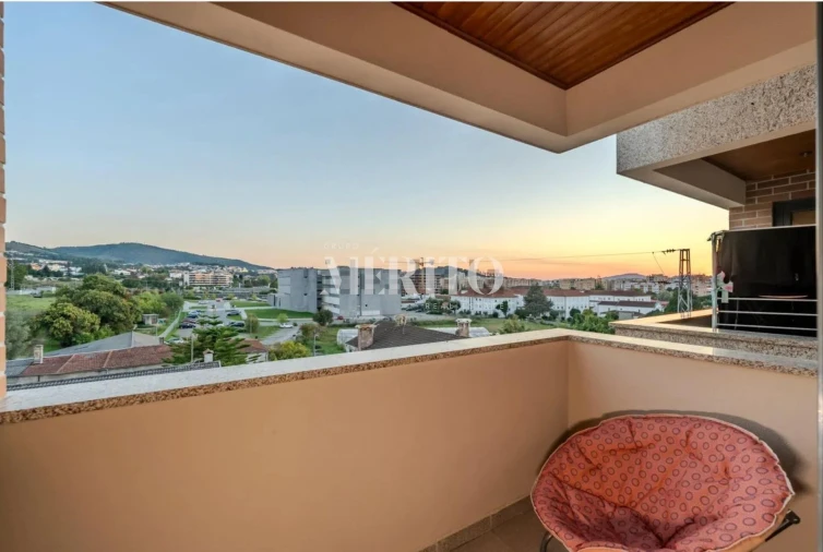 Apartamento T3 para Venda em Nogueiró e Tenões Foto 15