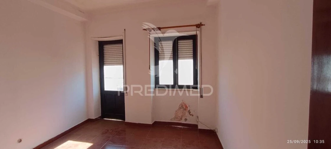 Moradia T3 para Venda em Espírito Santo, Nossa Senhora da Graça e São Simão Foto 14