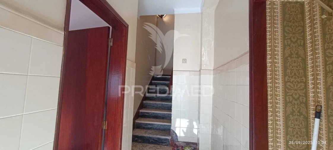 Moradia T3 para Venda em Espírito Santo, Nossa Senhora da Graça e São Simão Foto 19