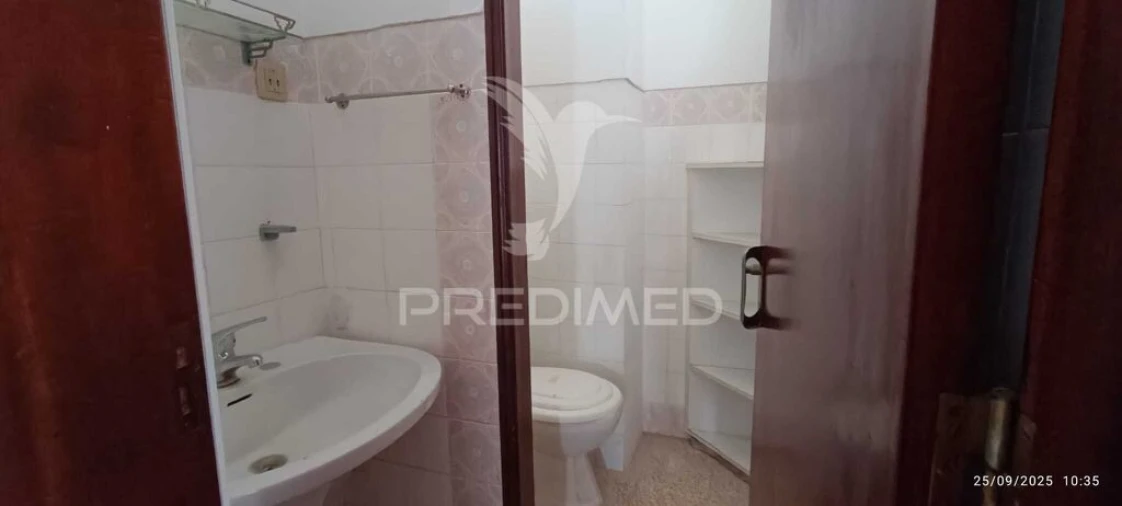 Moradia T3 para Venda em Espírito Santo, Nossa Senhora da Graça e São Simão Foto 13