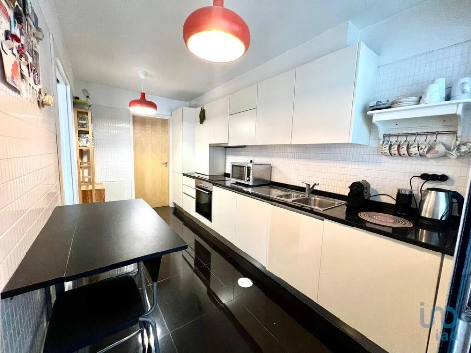 Apartamento T2 para Venda em Cedofeita, Santo Ildefonso, Sé, Miragaia, São Nicolau e Vitória Foto 1