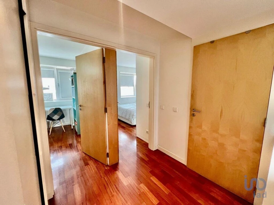 Apartamento T2 para Venda em Cedofeita, Santo Ildefonso, Sé, Miragaia, São Nicolau e Vitória Foto 4