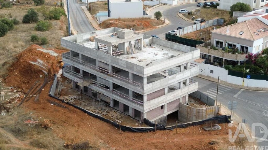 Apartamento T3 para Venda em Mexilhoeira Grande Foto 6