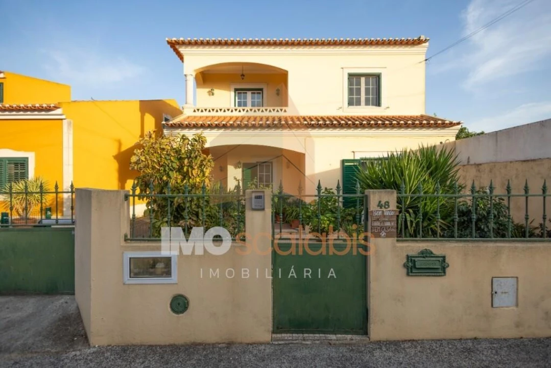 Moradia T4 para Venda em Almeirim Foto 57