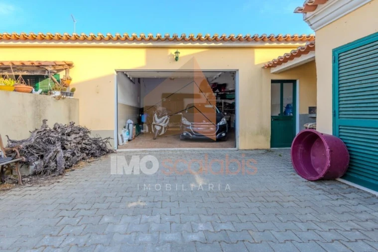 Moradia T4 para Venda em Almeirim Foto 51