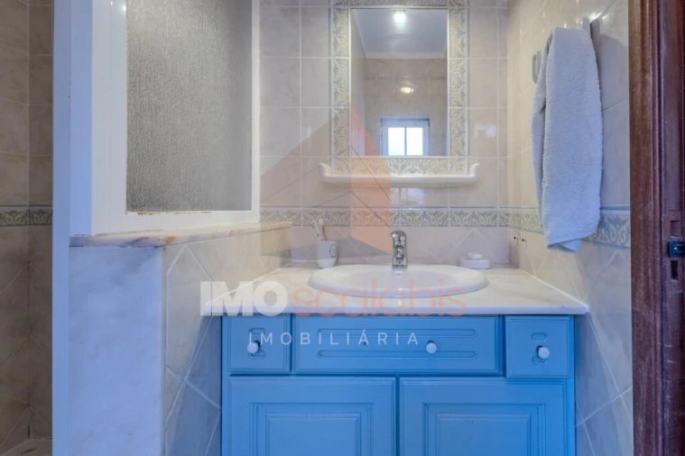 Moradia T4 para Venda em Almeirim Foto 48