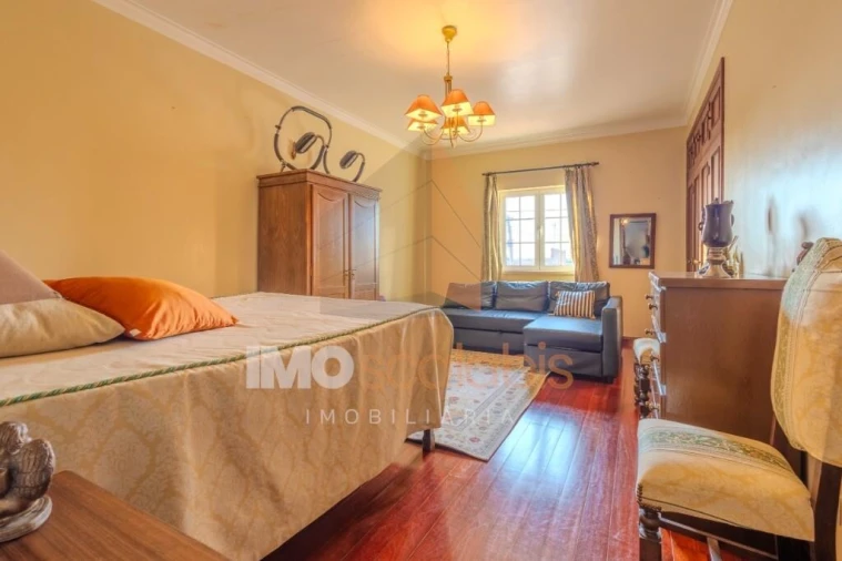 Moradia T4 para Venda em Almeirim Foto 39