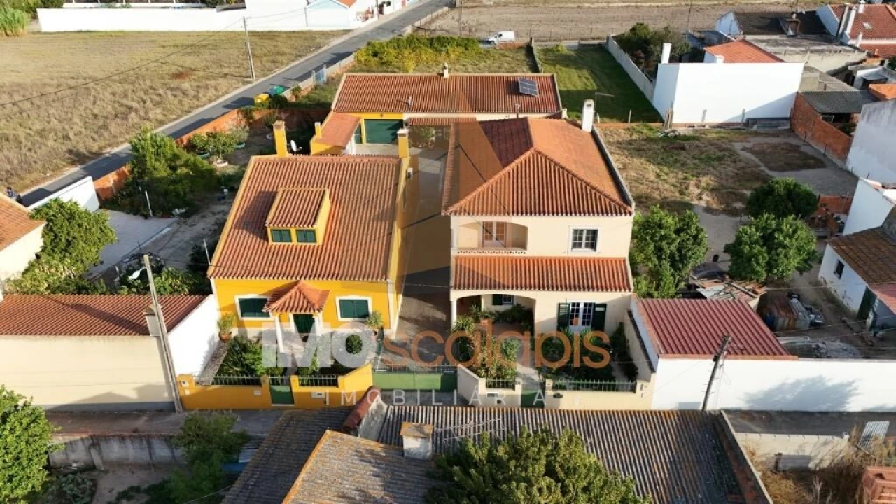 Moradia T4 para Venda em Almeirim Foto 12