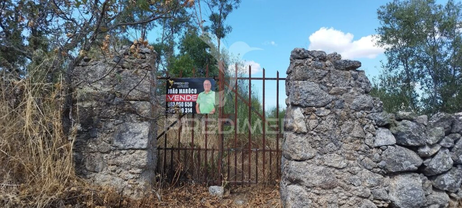 Terreno para Venda em Santa Maria da Devesa Foto 1
