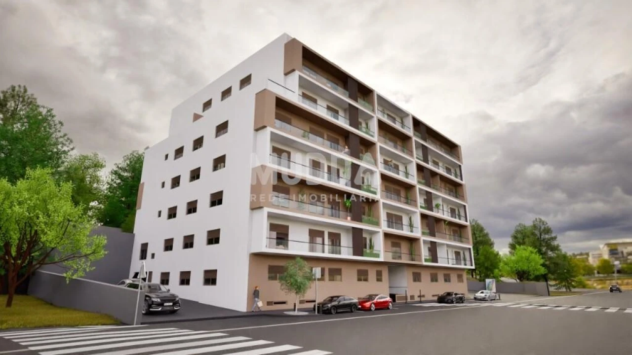 Apartamento T3 para Venda em O. Azeméis, Riba-Ul, Ul, Macinhata Seixa, Madail Foto 1