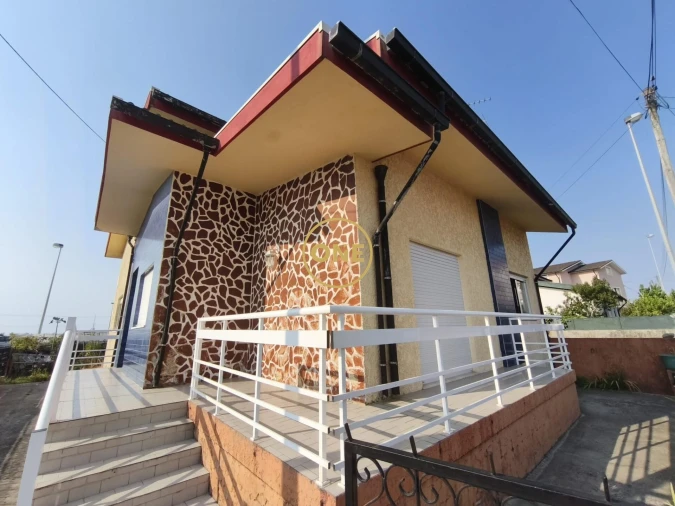 Moradia T5 para Venda em Aver-O-Mar, Amorim e Terroso Foto 4