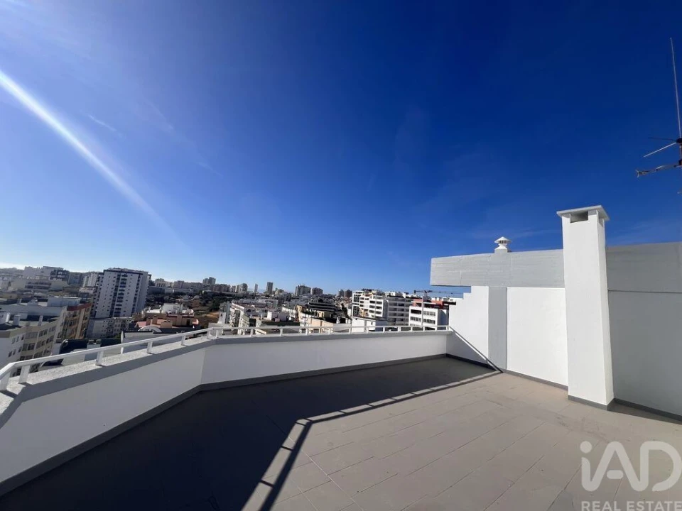 Apartamento T2 para Venda em Portimão Foto 26
