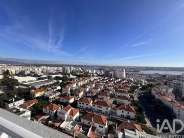 Apartamento T2 para Venda em Portimão