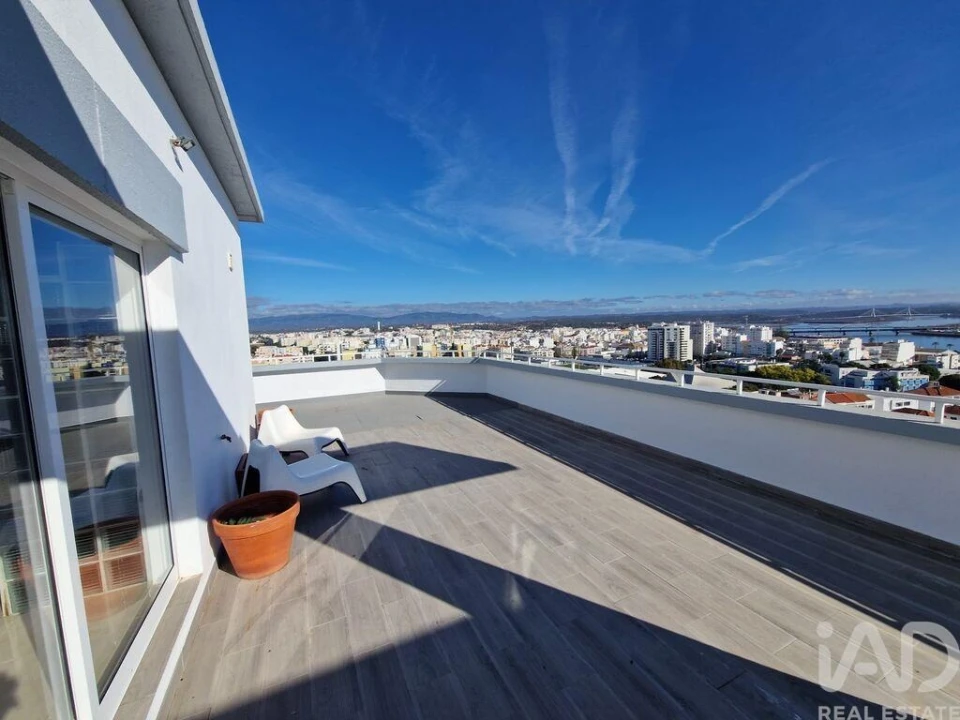 Apartamento T2 para Venda em Portimão Foto 25