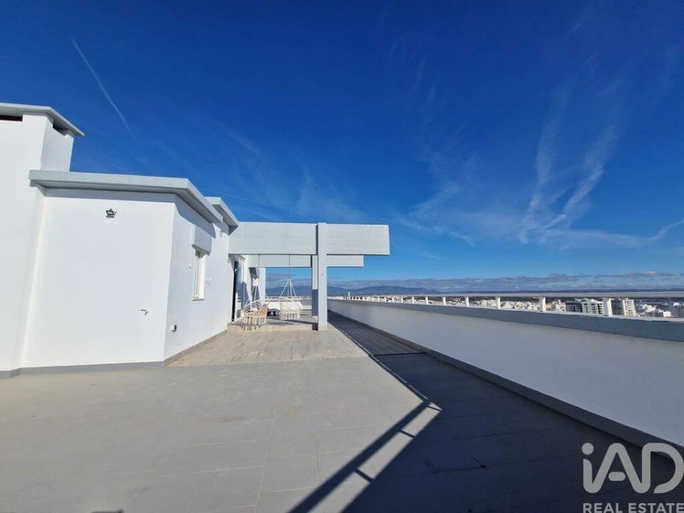 Apartamento T2 para Venda em Portimão Foto 21