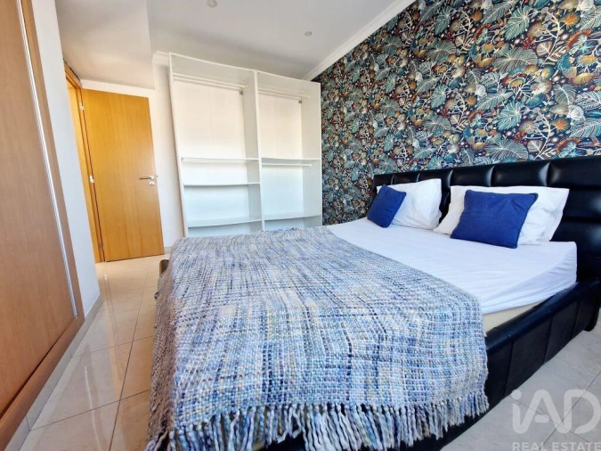 Apartamento T2 para Venda em Portimão Foto 13