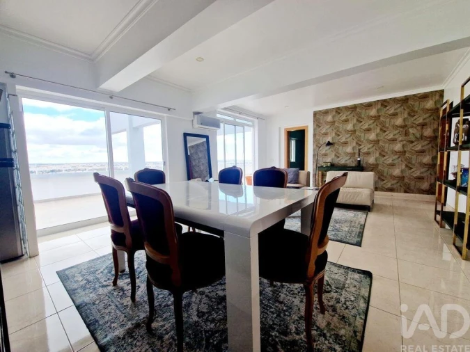 Apartamento T2 para Venda em Portimão Foto 7