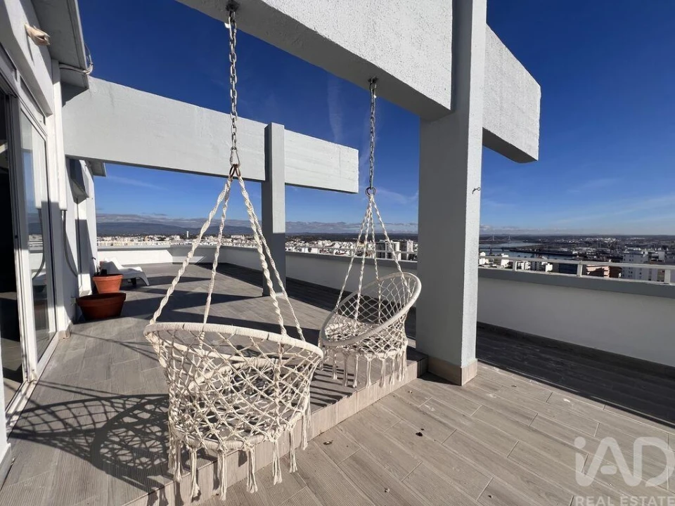 Apartamento T2 para Venda em Portimão Foto 2