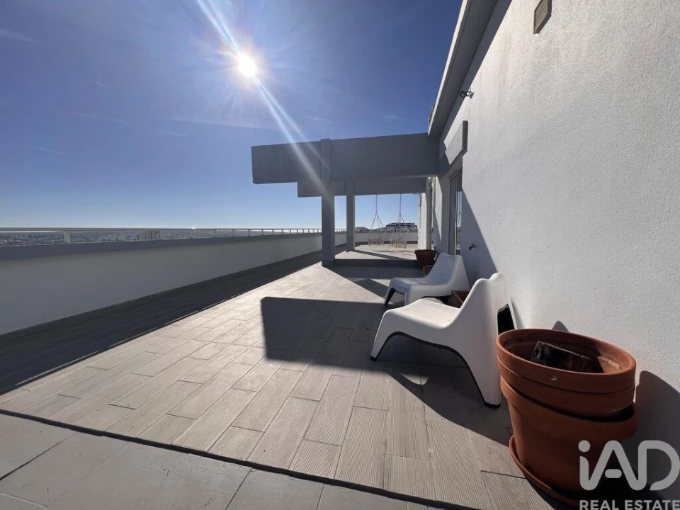 Apartamento T2 para Venda em Portimão Foto 29