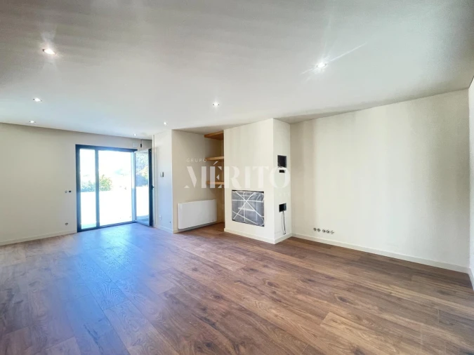 Moradia T3 para Venda em Este (São Pedro e São Mamede) Foto 8