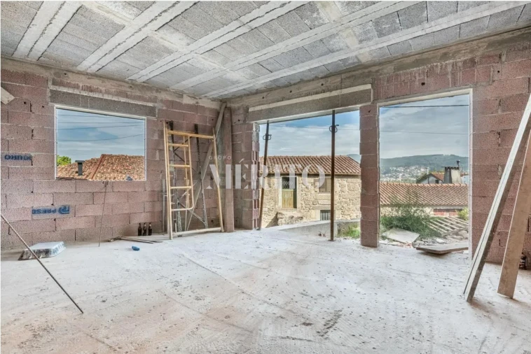 Moradia T2 para Venda em Lamas Foto 6