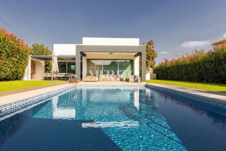 Moradia T4 para Venda em Tamel (São Verissimo) Foto 40