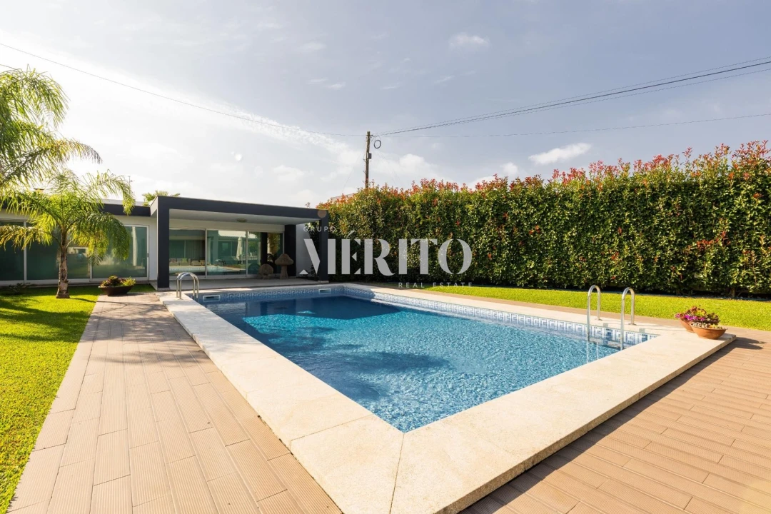 Moradia T4 para Venda em Tamel (São Verissimo) Foto 41