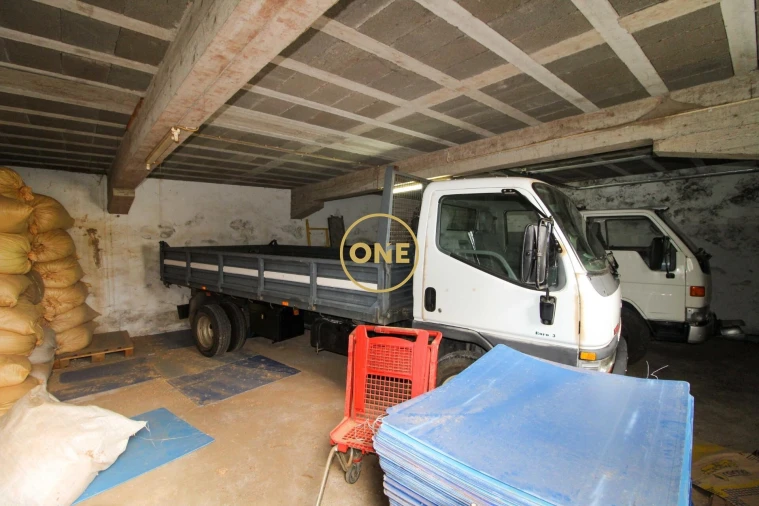 Armazém para Venda em Caniço Foto 19